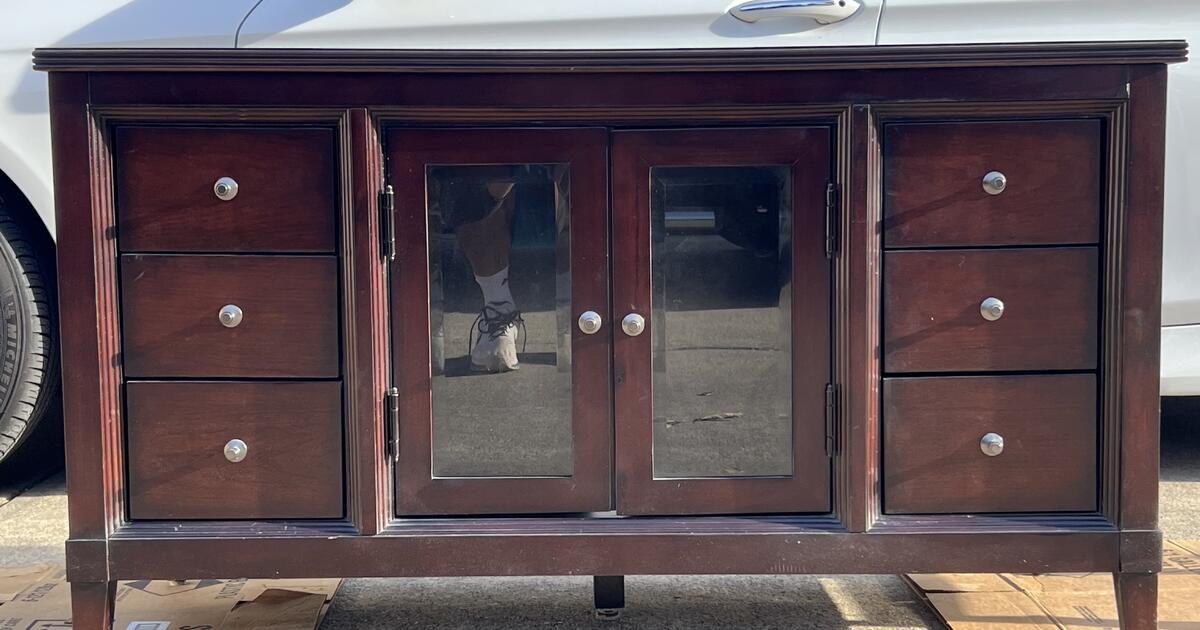 tv-stand-entertainment-cabinet-for-300-in-annapolis-md-for-sale