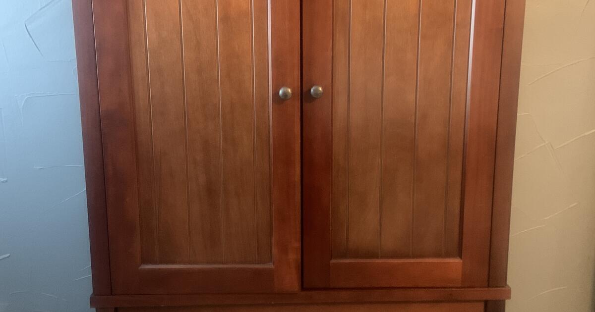 Primary Bedroom Furniture for 350 in Lewisville, TX For Sale & Free