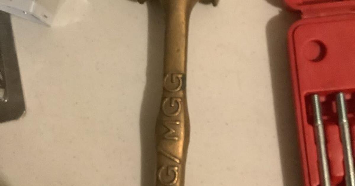 Hammer for Free in Rancho Cucamonga, CA For Sale & Free — Nextdoor