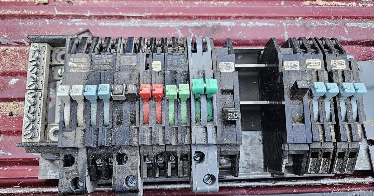 Zinsco Breakers And Bussbars for 20 in Fair Oaks, CA For Sale & Free