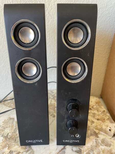 2200 Speakers Power Adapter For $20 In Temecula, CA | For Sale & Free — Nextdoor