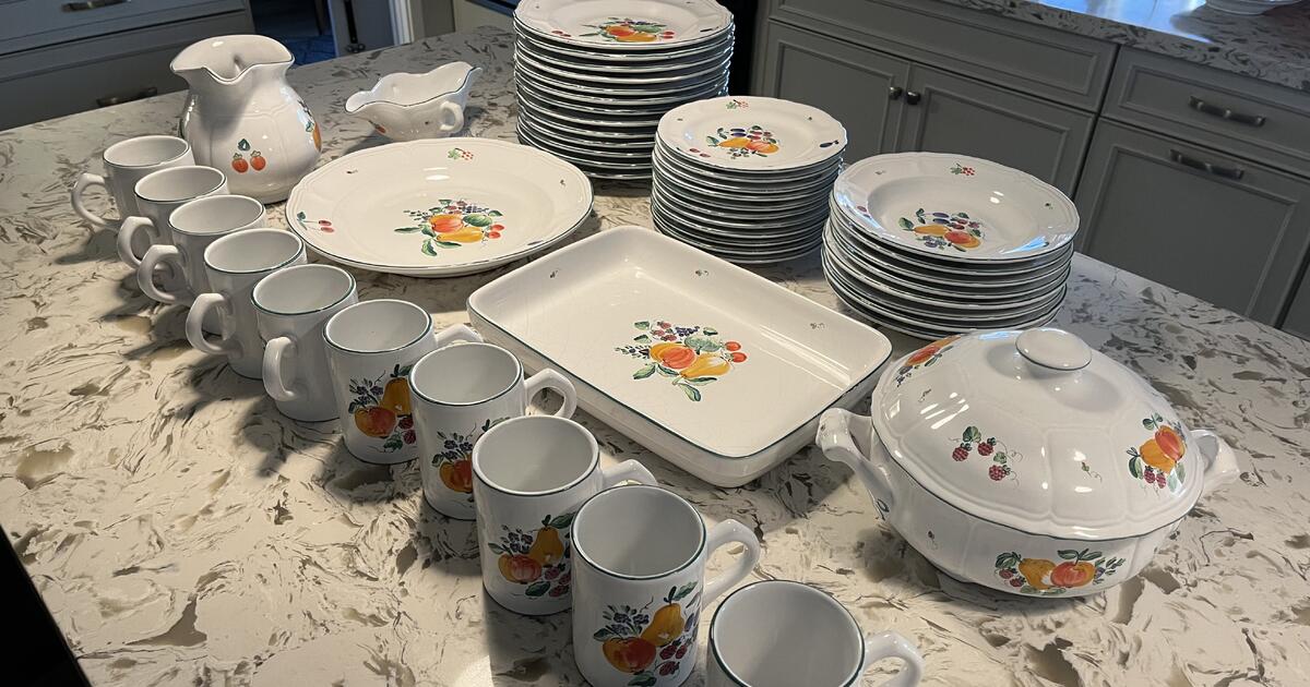 Herend Dishwasher and Microwave Safe Full Dish Set Hand Painted for