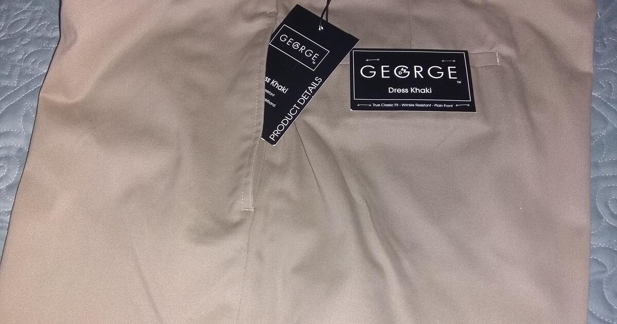 Men's Dress Khaki Pants for 10 in Greenback, TN For Sale & Free