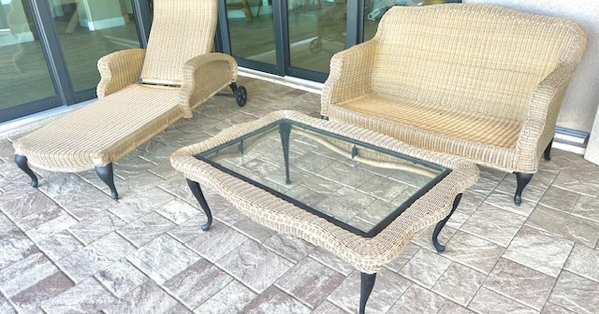 3 Piece Outdoor Wicker Furniture Set for 250 in Port Charlotte, FL