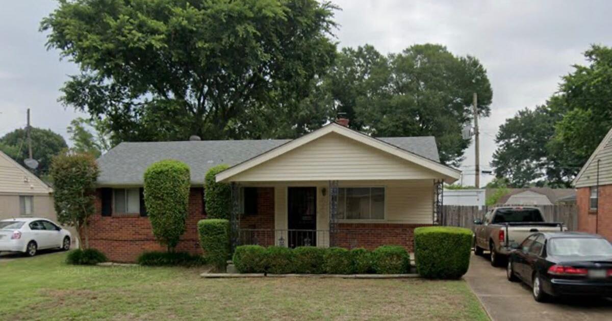 FSBO East Memphis 3 Bedroom 2 Bath with Garage for 275000 in Memphis
