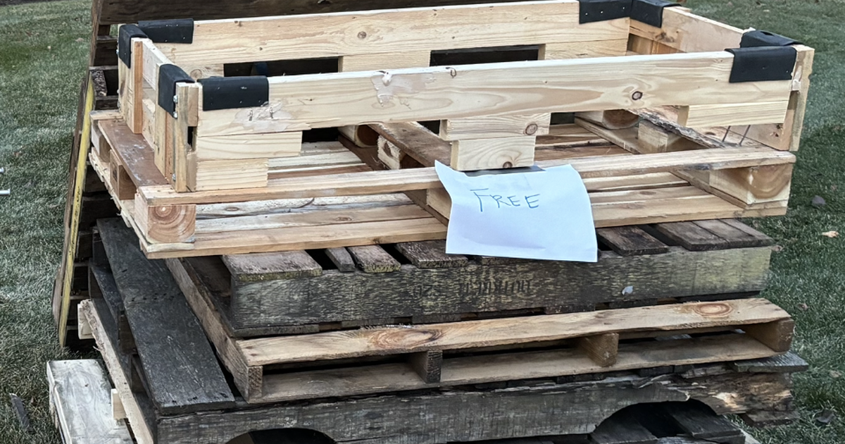 Free pallets! for Free in Belvidere, IL For Sale & Free — Nextdoor