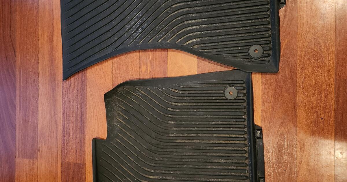 Audi OEM S7 branded Winter floor mats front for 45 in Bolingbrook, IL For Sale & Free — Nextdoor