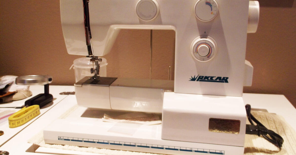 Riccar portable Sewing Machine with for 219 in Bradenton, FL For Sale & Free — Nextdoor