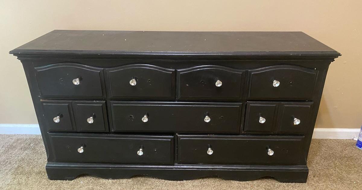 Wooden Dresser for Free in Jacksonville, FL Finds — Nextdoor