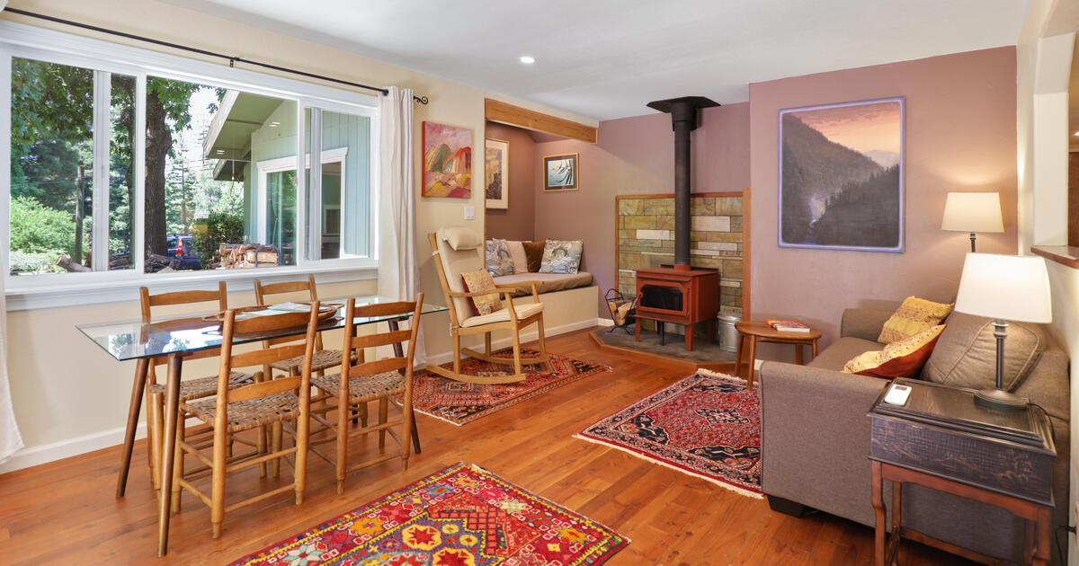 Cozy Apartment in Newcastle For Rent September 25th for 1850 in