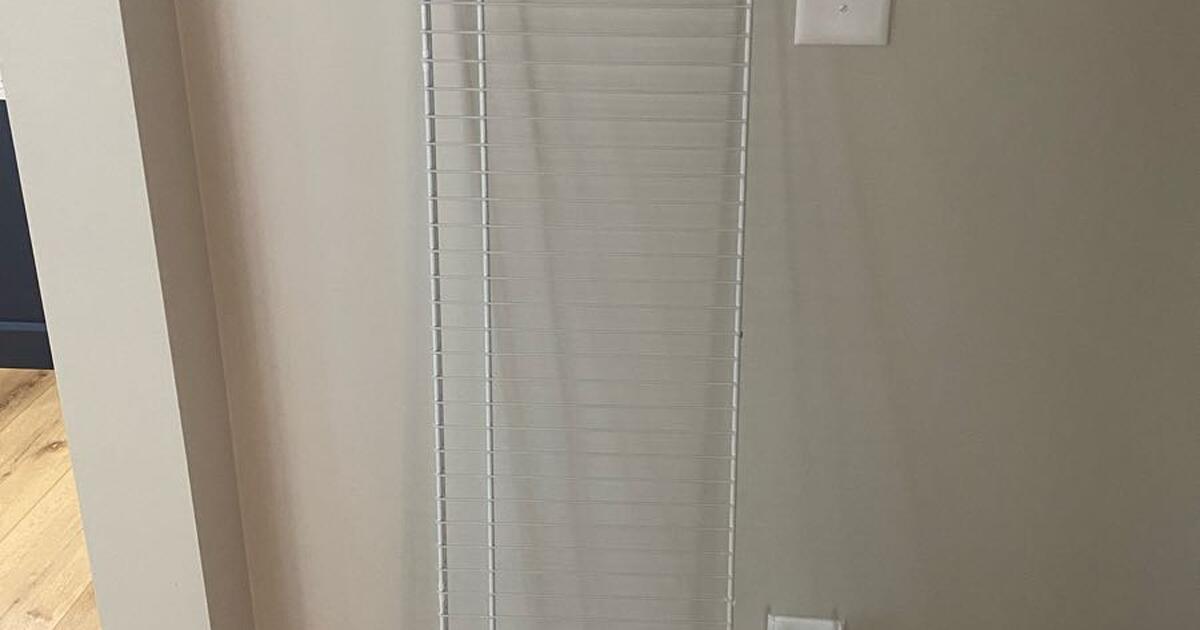 Wire closet shelving for 125 in Knoxville, TN For Sale & Free — Nextdoor