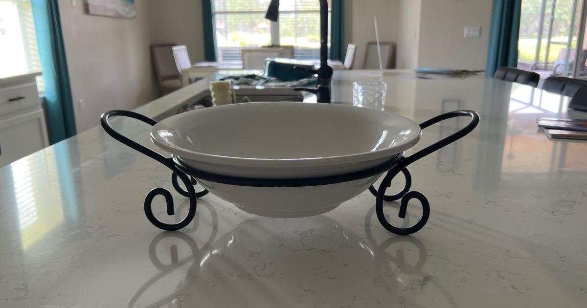 Fruit dish for 15 in Kissimmee, FL For Sale & Free — Nextdoor