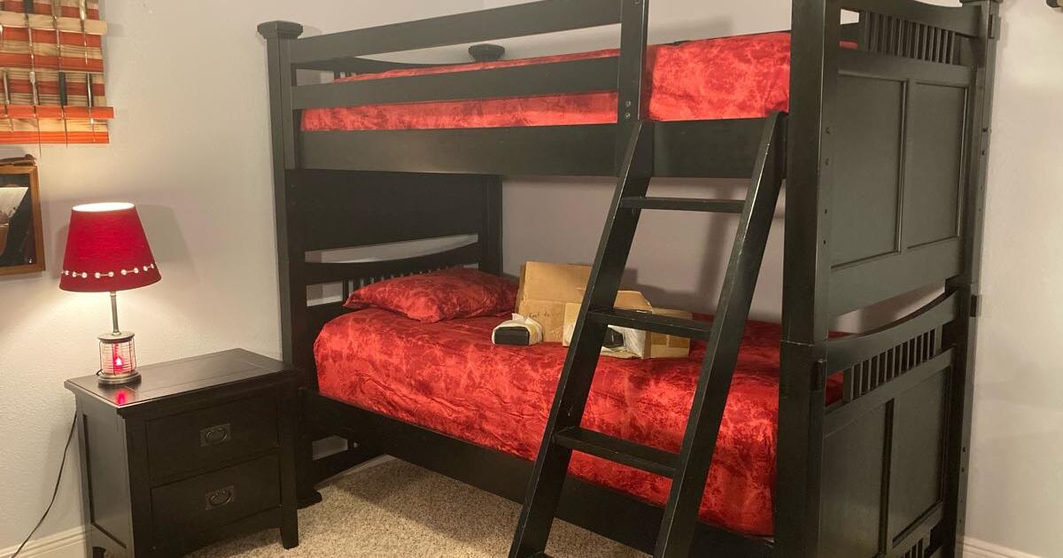 Bunk Beds & Bedroom Set for 600 in Pace, FL Finds — Nextdoor