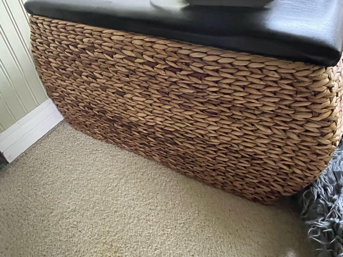 Rattan Storage ottoman Perfect Condition for 50 in Eagle, ID For