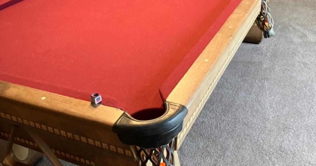 Vintage Brunswick Balke Collender Pool Table for $1400 in Henderson, NV ...