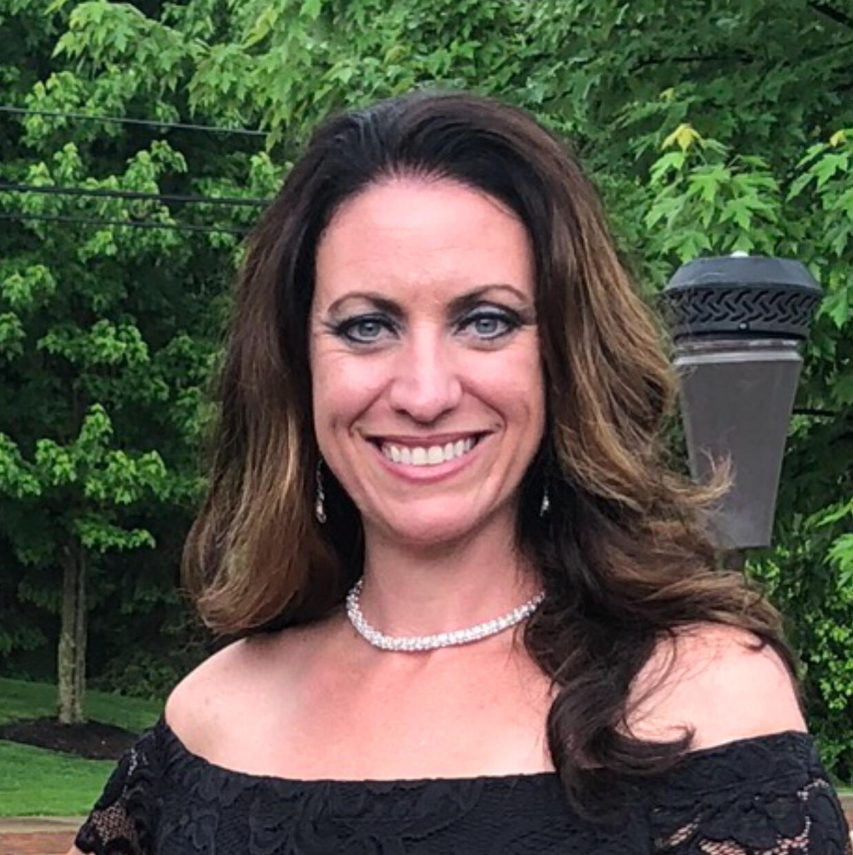 Amy Hut - Parrish, FL - Nextdoor