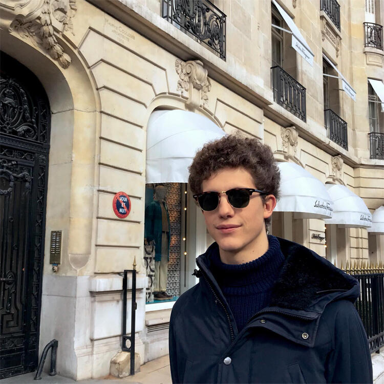 Federico Gobbi - Nextdoor